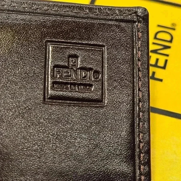 FNDI  Zucca Bifold Long Wallet - Picture 2 of 16